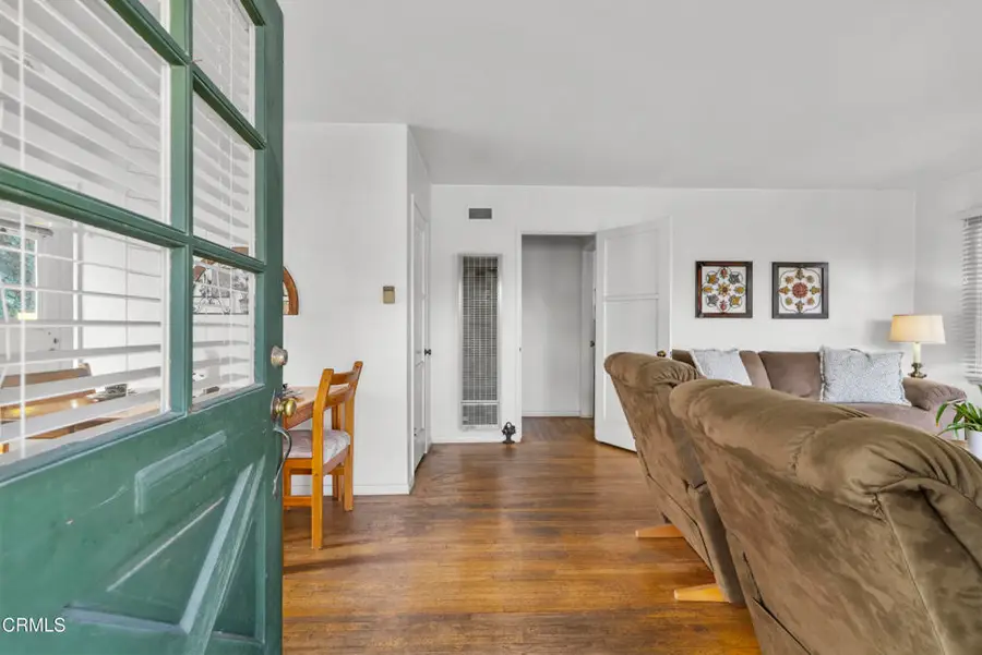 519 S Emma Avenue, San Buenaventura Ventura, CA 93003 - Image #2