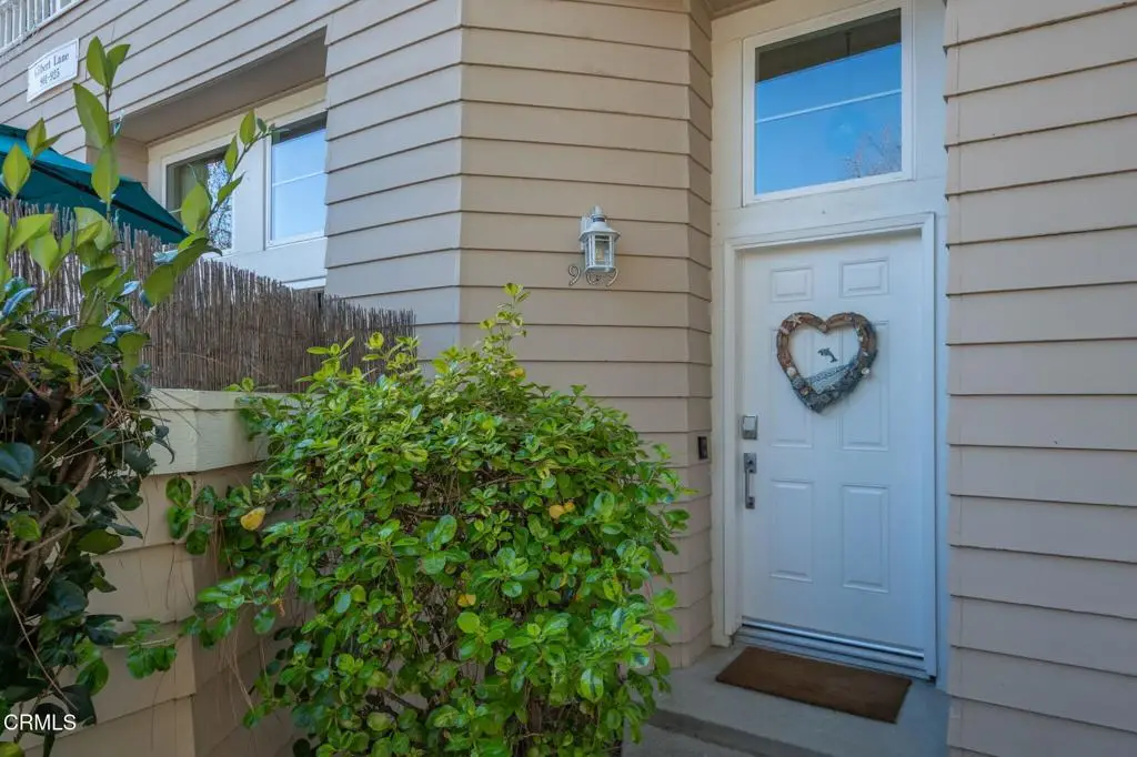 909 Gilbert Lane, San Buenaventura Ventura, CA 93003 - Image #1