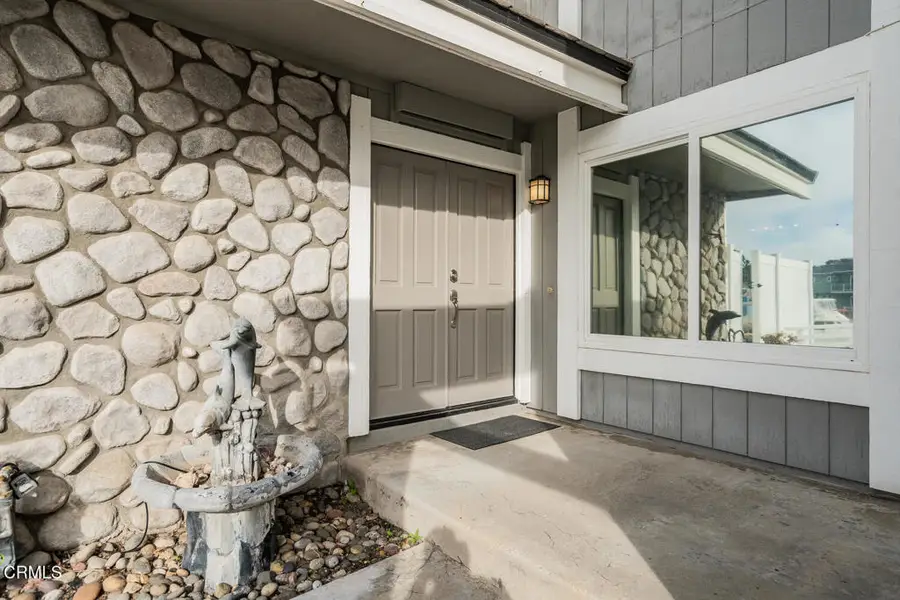 2221 Kingsbridge Lane, Oxnard, CA 93035 - Image #3