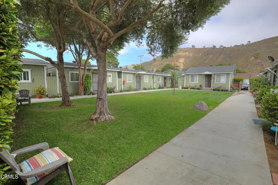 852 N Ventura Avenue, San Buenaventura Ventura, CA 93001 - Image #2
