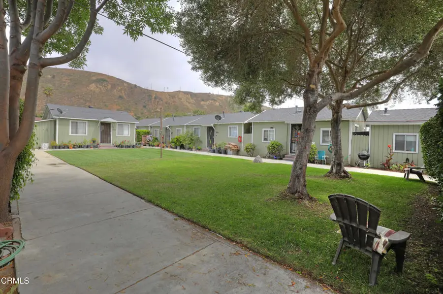 852 N Ventura Avenue, San Buenaventura Ventura, CA 93001 - Image #3