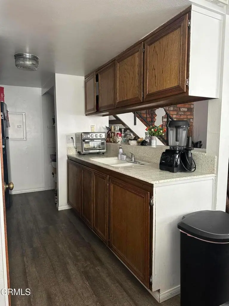 732 W Hemlock Street, Port Hueneme, CA 93041 - #3