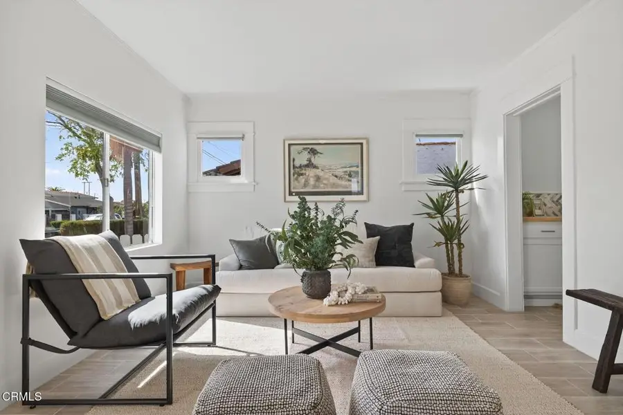 295 W Mission Avenue, San Buenaventura Ventura, CA 93001 - Image #2