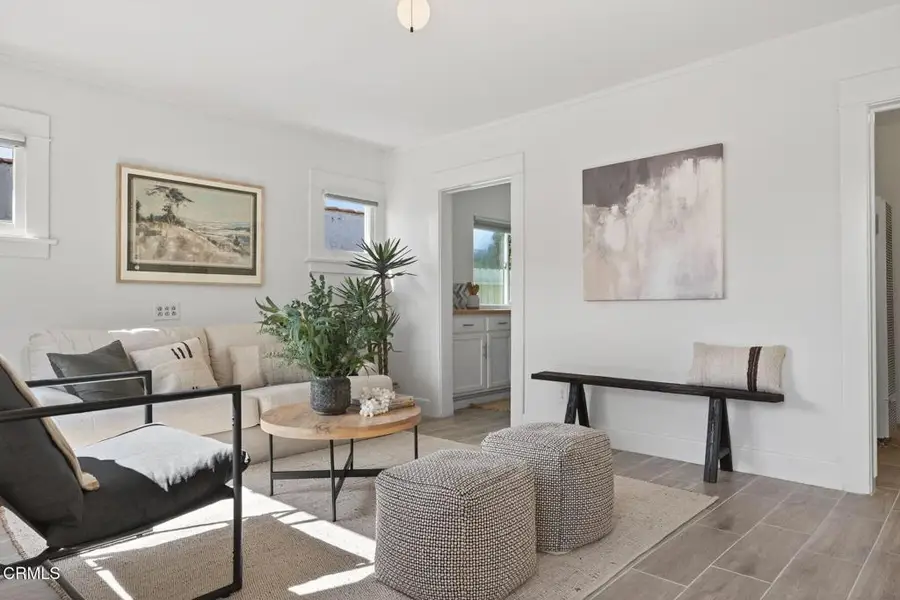 295 W Mission Avenue, San Buenaventura Ventura, CA 93001 - Image #3