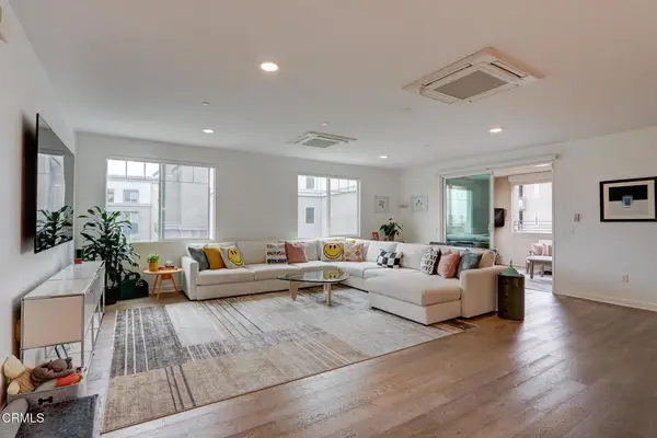 2810 Wagon Wheel Road #304, Oxnard, CA 93036