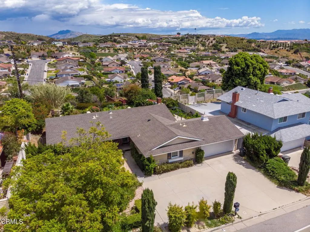 1074 Colina Vista, San Buenaventura Ventura, CA 93003 - #1