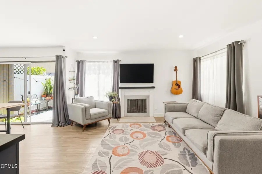 1424 San Simeon Court #4, San Buenaventura Ventura, CA 93003 - #2