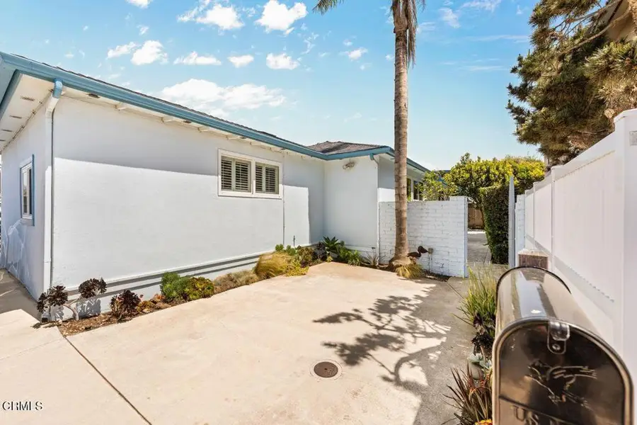 1046 Driftwood Lane, San Buenaventura Ventura, CA 93001 - #2