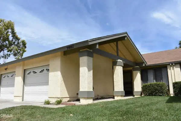 39107 Village 39, Camarillo, CA 93012