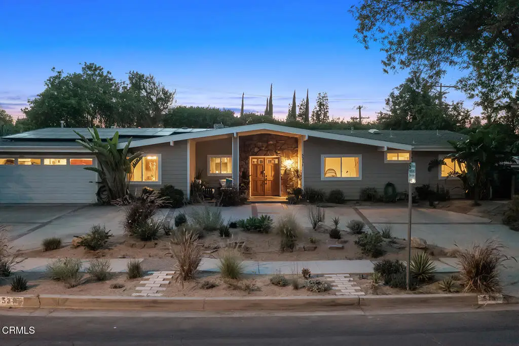 5351 Dubois Avenue, Woodland Hills, CA 91367 - #1
