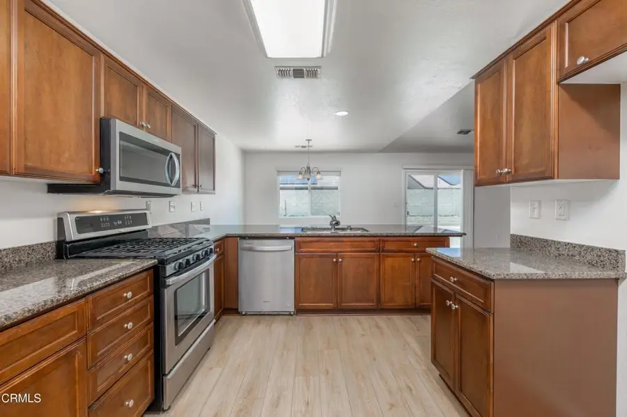 12226 Hawksmoor Street, Bakersfield, CA 93311 - #3