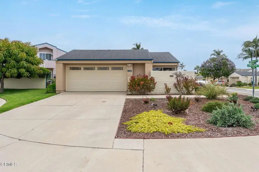 960 Emerald Court, San Buenaventura Ventura, CA 93004 - #2