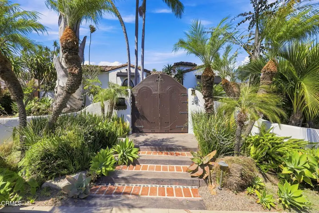 25 Encinal Place, San Buenaventura Ventura, CA 93001 - #1