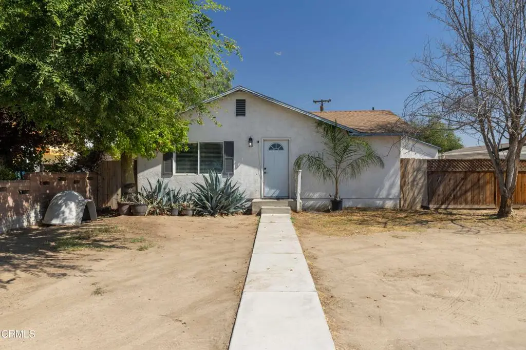 818 Decatur Street, Bakersfield, CA 93308 - #1