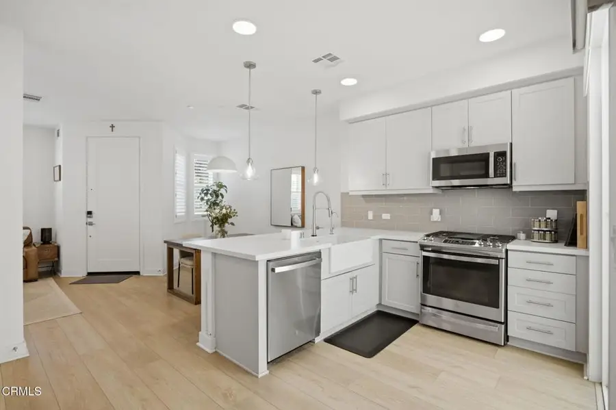 1230 E Thompson Boulevard #103, San Buenaventura Ventura, CA 93001 - #3