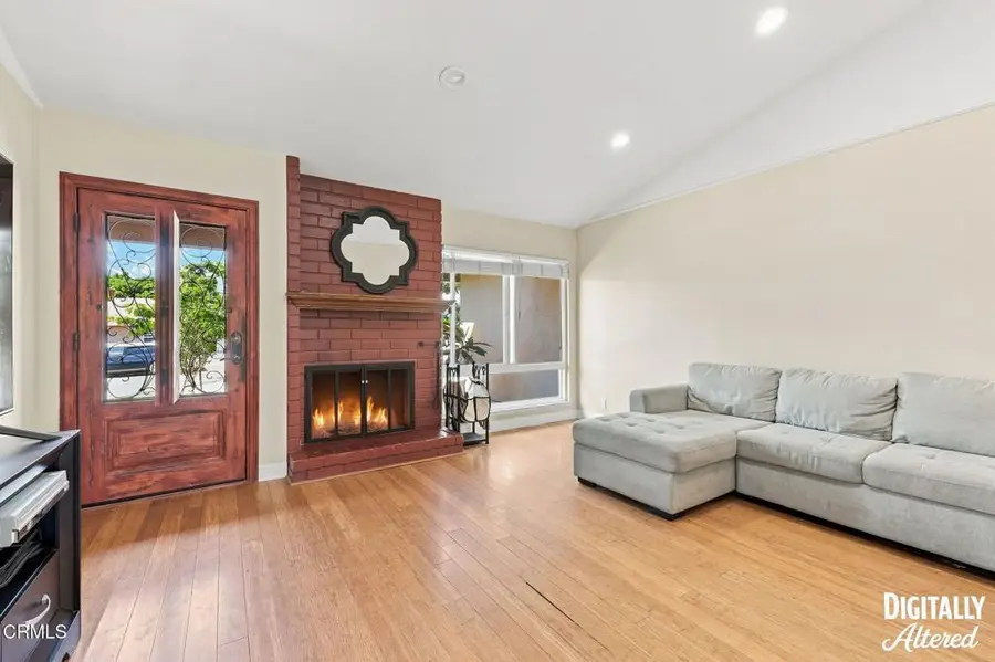 828 Burlington Avenue, San Buenaventura Ventura, CA 93004 - #3