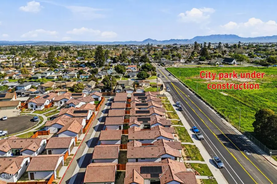 1131 W 2nd Street, Oxnard, CA 93030 - #3