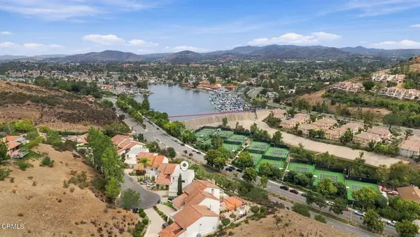 3222 Meadow Oak Drive, Westlake Village, CA 91361