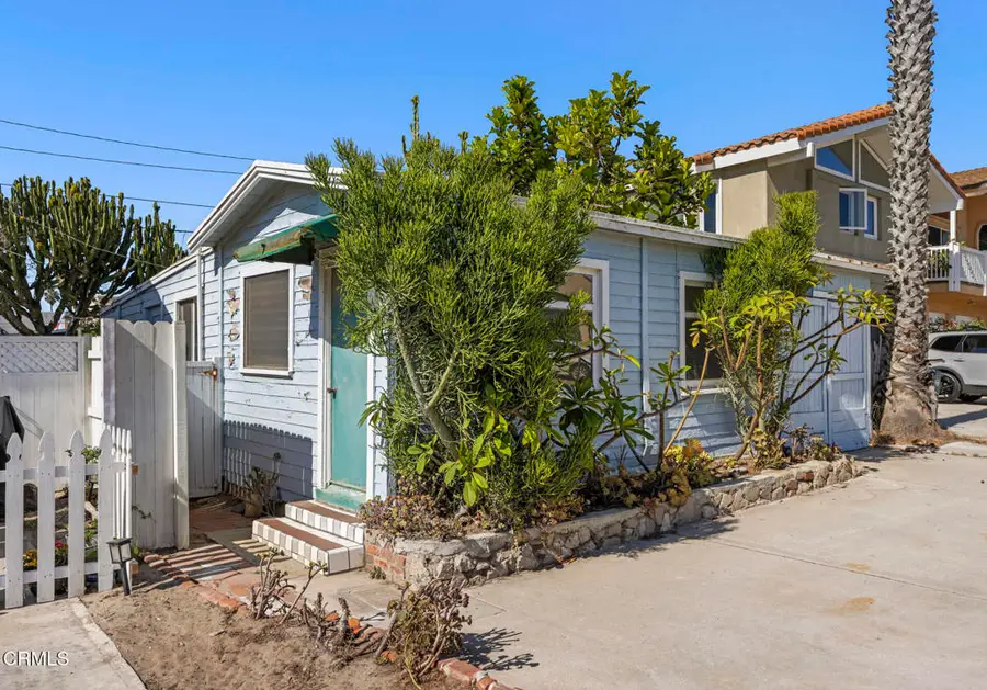 133 Eagle Rock Avenue, Oxnard, CA 93035 - #2