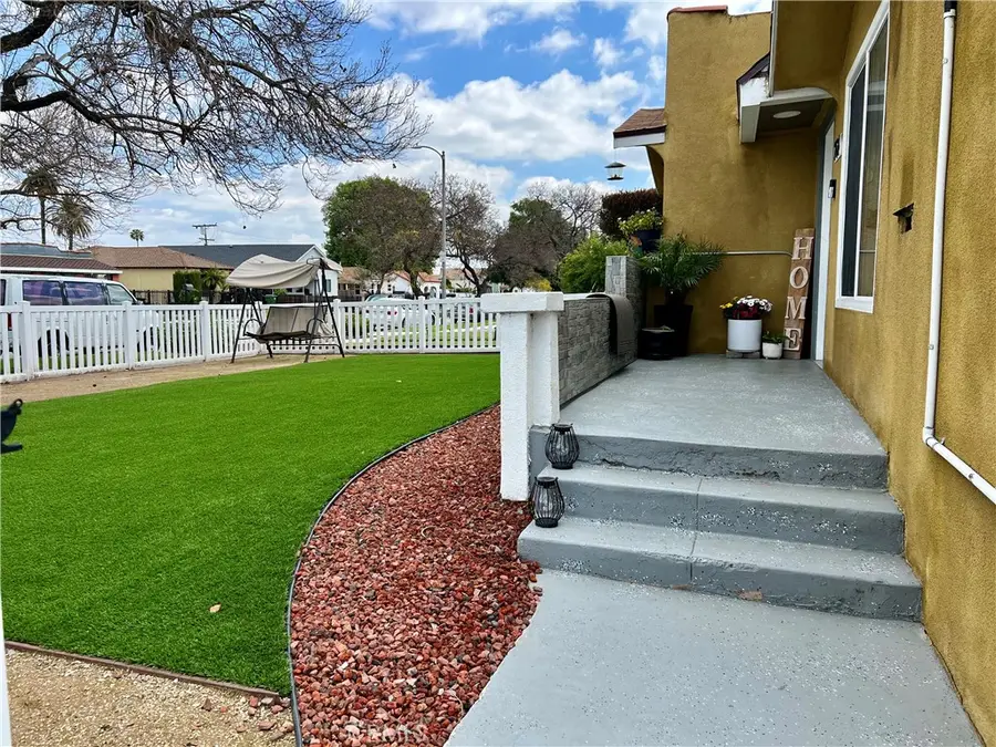 764 W 107th Street, Los Angeles, CA 90044 - Image #2