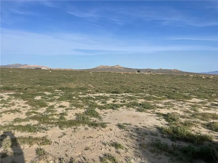 102 E Avenue M, Palmdale, CA 93591 - #2