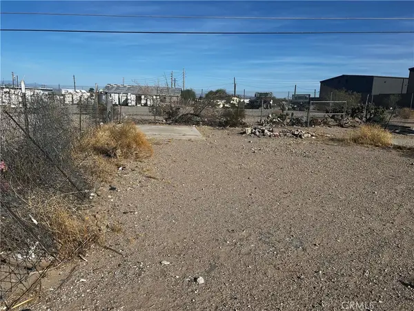 1221 Riverview Lane, Needles, CA 92363