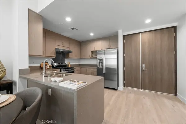 168 S Monterey Street #310, Alhambra, CA 91801