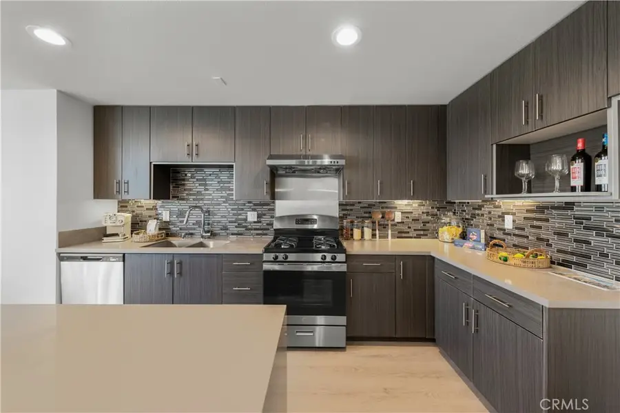 168 S Monterey Street #501, Alhambra, CA 91801 - #2