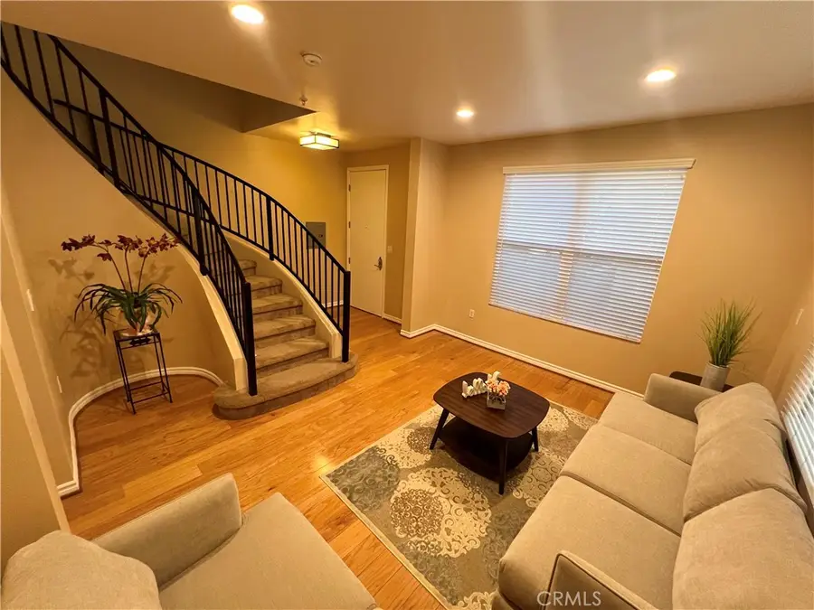 78 E Bay State St #1e, Alhambra, CA 91801 - Image #2