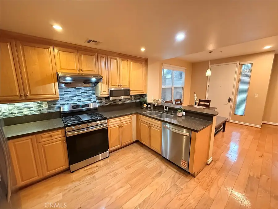 78 E Bay State St #1e, Alhambra, CA 91801 - Image #3