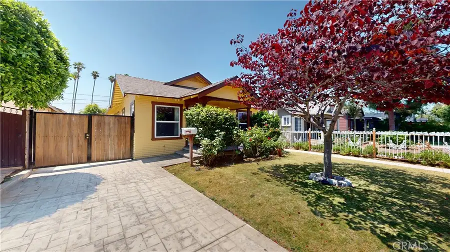 2372 W 29th, Los Angeles, CA 90018 - #2