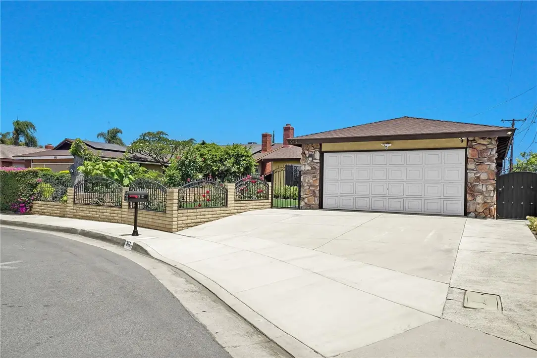 912 Jacmar Drive, Montebello, CA 90640 - #1