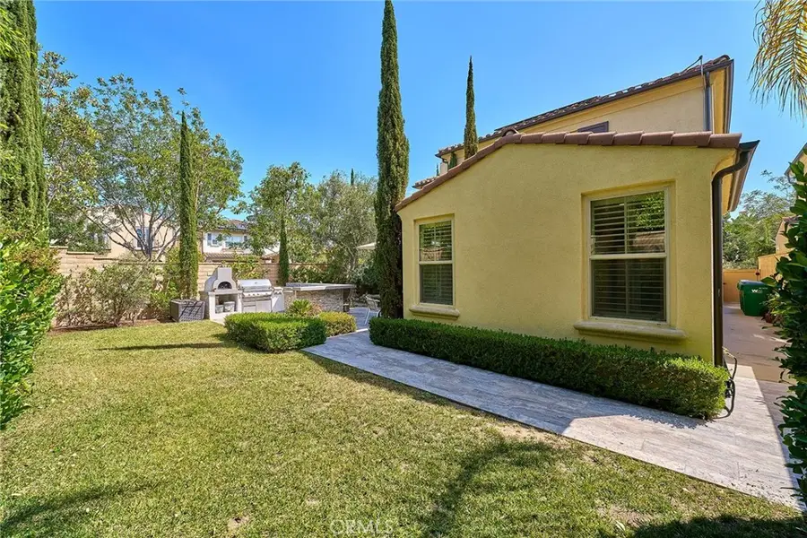 57 Statuary, Irvine, CA 92620 - Image #2