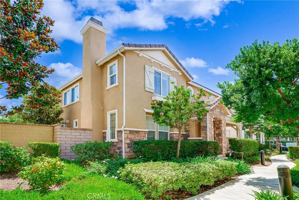 907 N Cornejo Way, Azusa, CA 91702 - #1