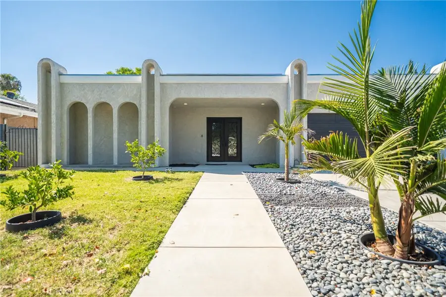 22046 Kinzie Street, Chatsworth, CA 91311 - Image #3