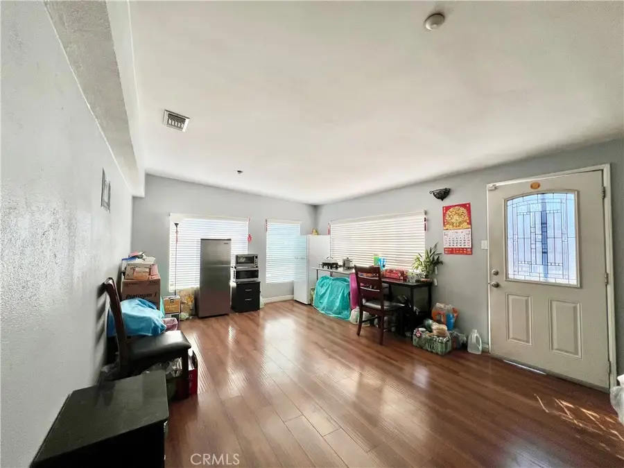 8636 Cypress Avenue, Fontana, CA 92335 - Image #2