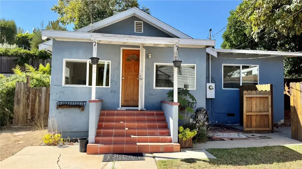 843 Laveta Terrace, Echo Park, CA 90026 - Image #1