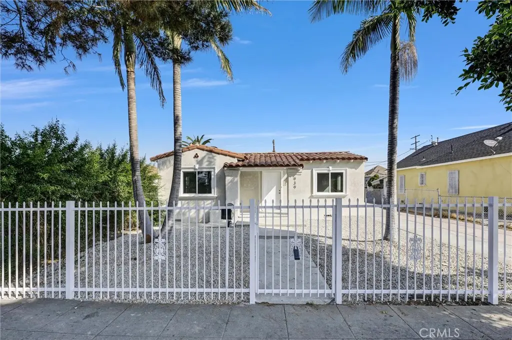 939 E 55th Street, Los Angeles, CA 90011 - Image #1