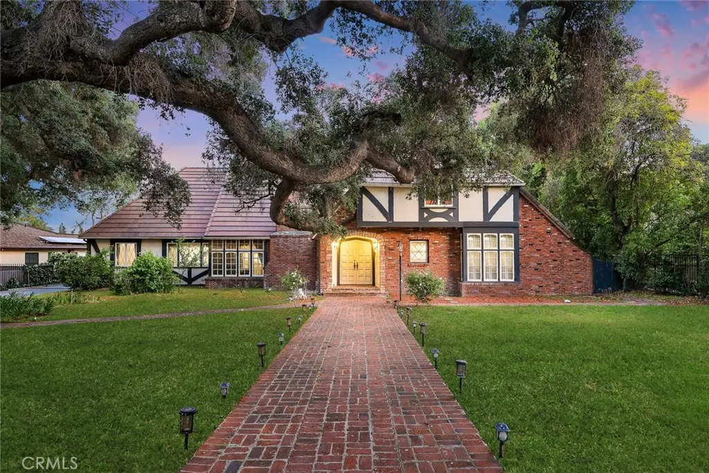 100 W Sycamore Avenue, Arcadia, CA 91006 - #1