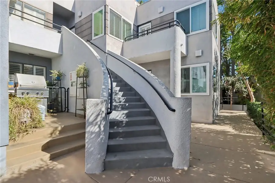 360 S Los Robles Avenue #11, Pasadena, CA 91101 - Image #3