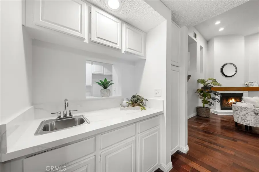 1024 S Marengo #6, Alhambra, CA 91803 - Image #3