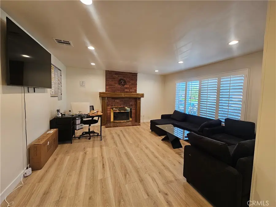 20152 Acre, Winnetka, CA 91306 - #3