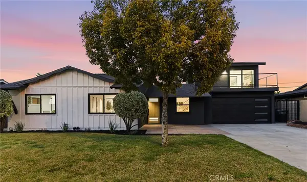 1921 W Clearbrook, Anaheim, CA 92804