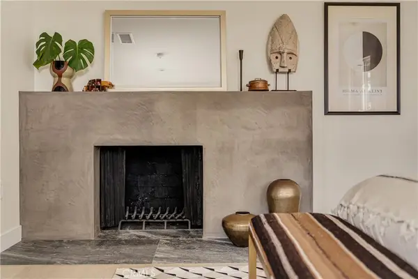 3950 Franklin Avenue, Los Angeles, CA 90027