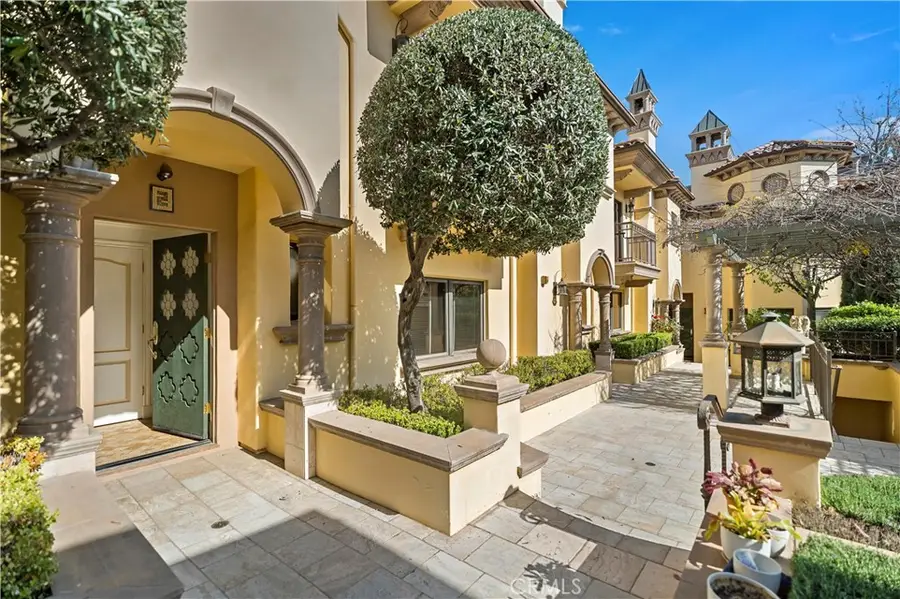 478 S Oakland Ave #2, Pasadena, CA 91101 - #3