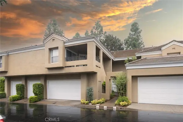 72 Vassar Aisle, Irvine, CA 92612