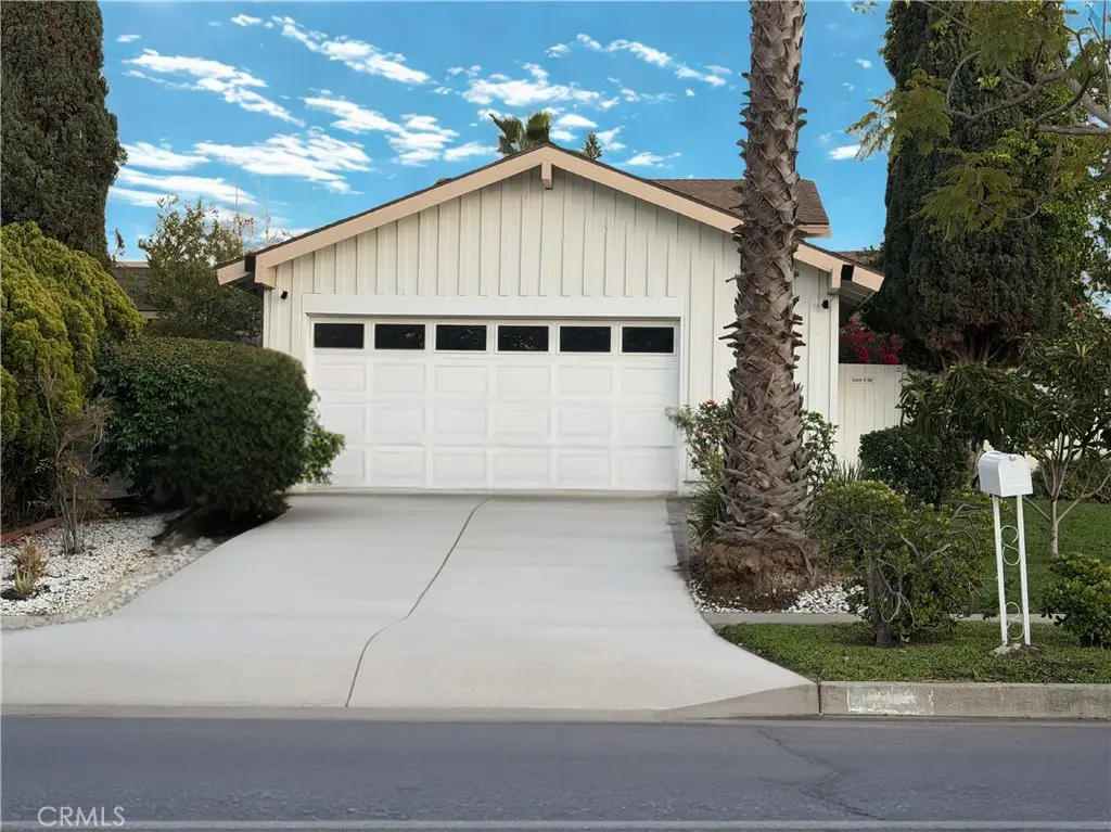 4 Bascom, Irvine, CA 92612 - #1