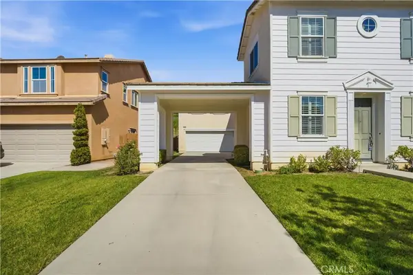 653 E Gardenia Drive, Azusa, CA 91702