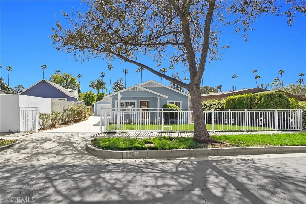 622 E Penn Street, Pasadena, CA 91104 - #1