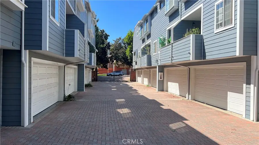 1830 Stoner Avenue #1, Los Angeles, CA 90025 - #3